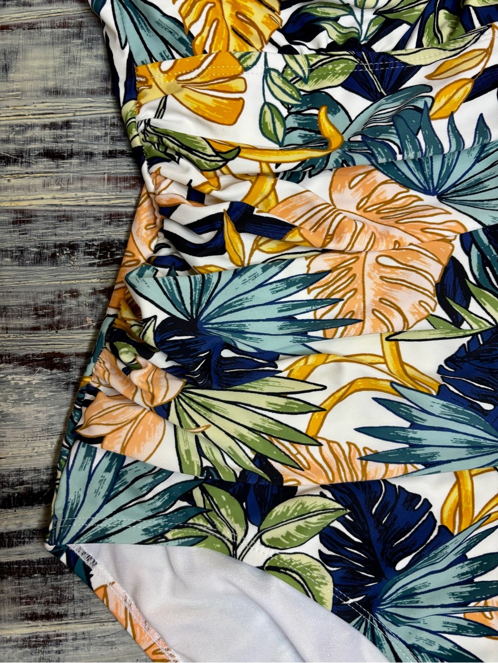 Ellen Tracy Floral Tropical One Piece Swimsuit Size 14 large Yellow Palms White - Picture 10 of 11